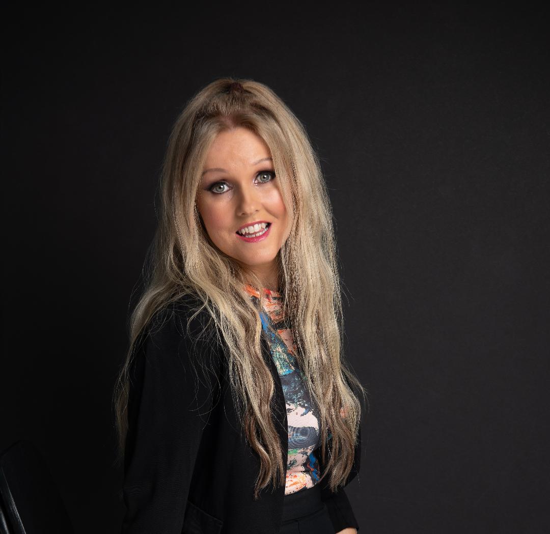 Profile picture for Sharon Daly